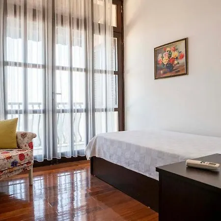 Villa Villa Elfu *